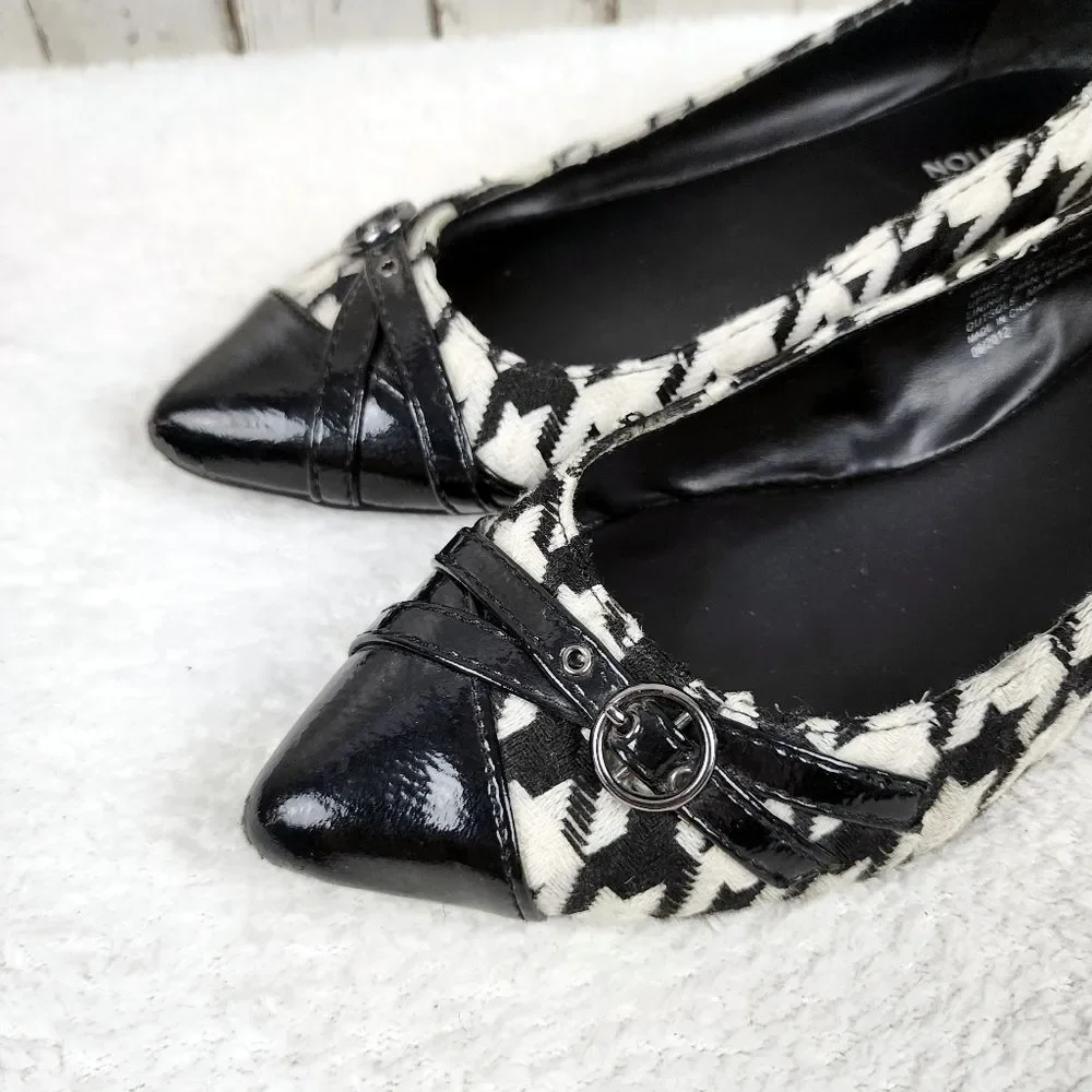 Kenneth Cole Reaction Houndstooth Flats Size 6.5